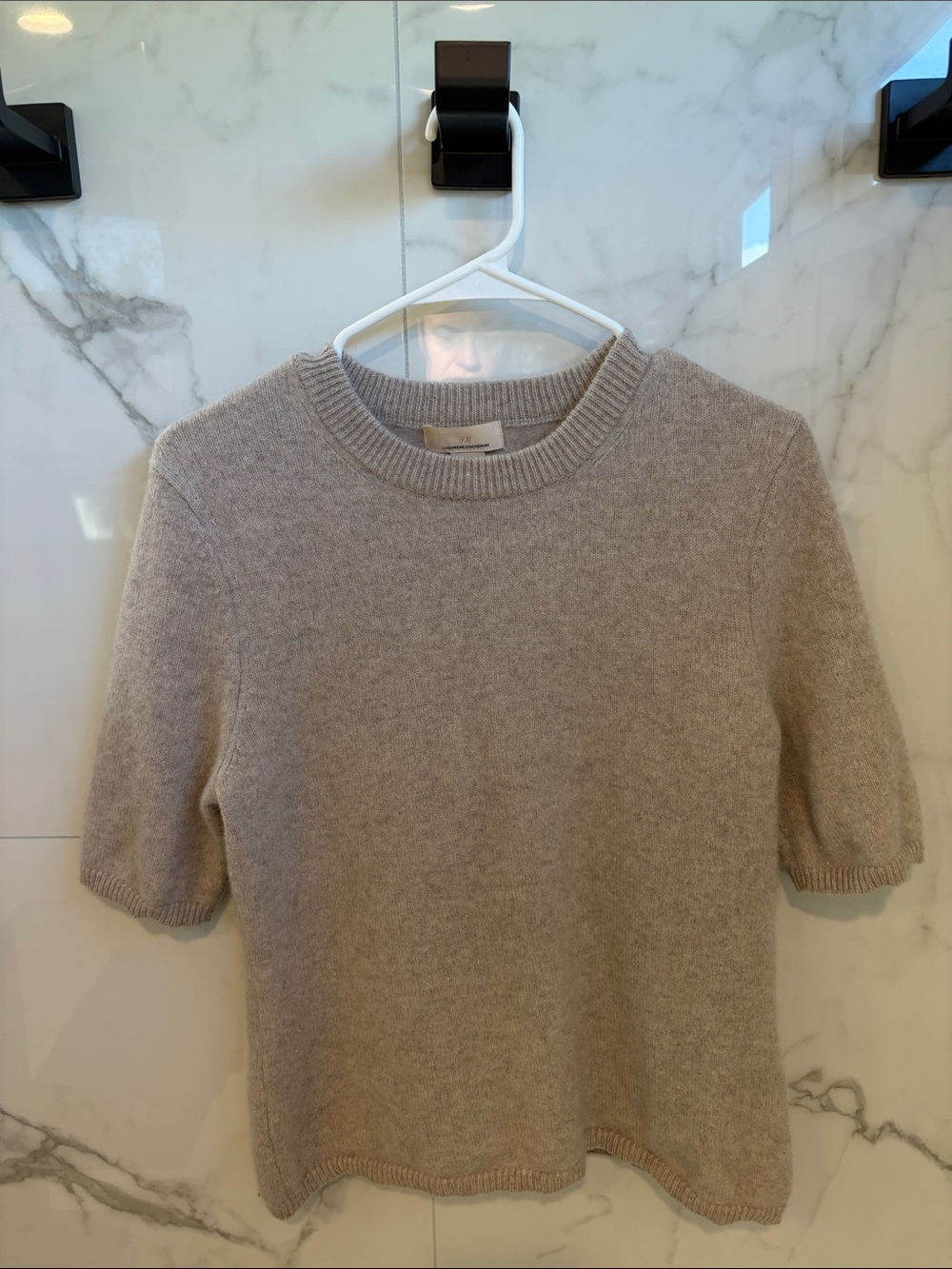 women’s Crewneck Short-Sleeve Cashmere T-Shirt Sweater in Taupe
